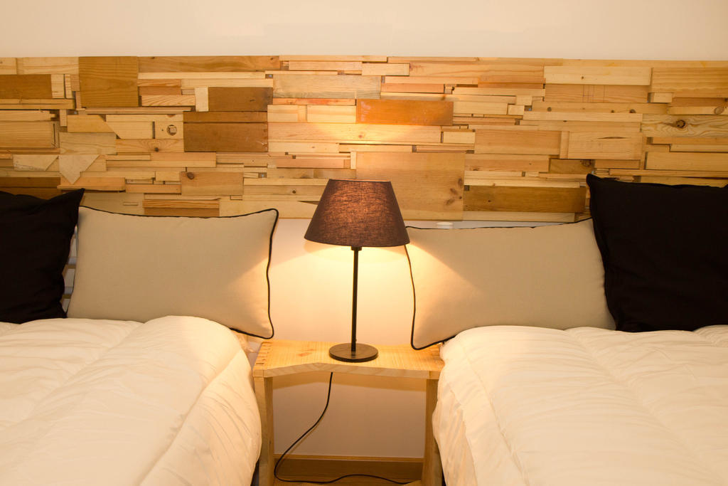 ホテル Turismo Do Seculo エストリル 部屋 写真 A lampshade